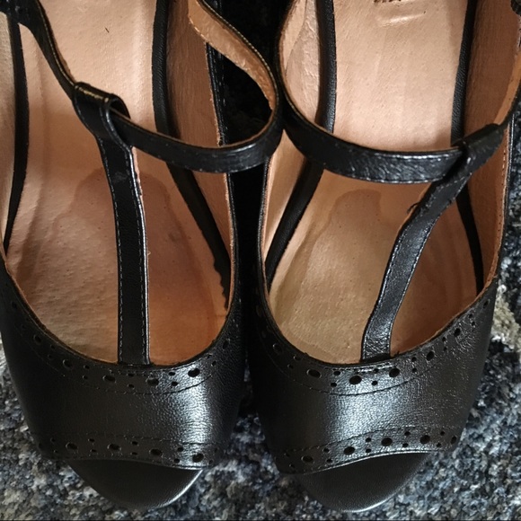 Phoebe T-Strap Heels - Picture 8 of 8